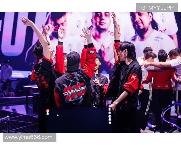 世界大师赛中FPX展现出惊人耐力表现的深度分析与点评 世界大师赛中FPX展现出惊人耐力表现的深度分析与点评